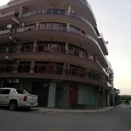 Victory Second Апартамент