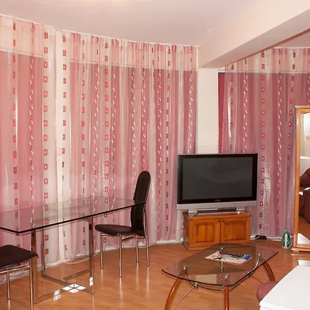 Апартамент Victory Second