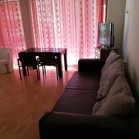 Апартамент Victory Second Поморие